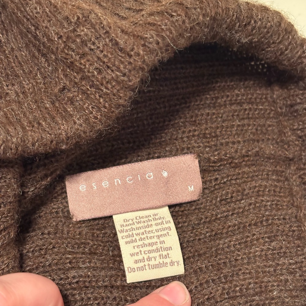 Alpaca Knit Leggings in Coffee - Picture 3 of 11
